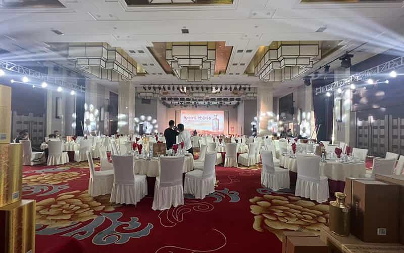 廣告物料制作會場布景舞臺搭建展位搭建舞臺燈光設(shè)備演藝音響高清LED屏